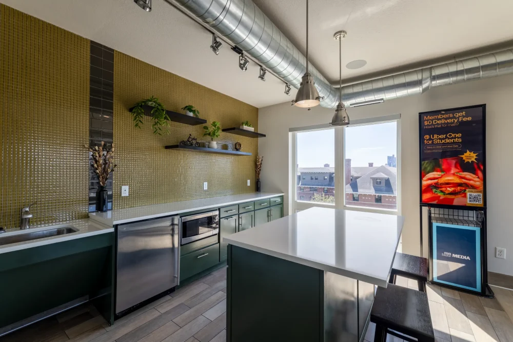 clubhouse event kitchen the knoll dinkytown apartments near the university of minnesota