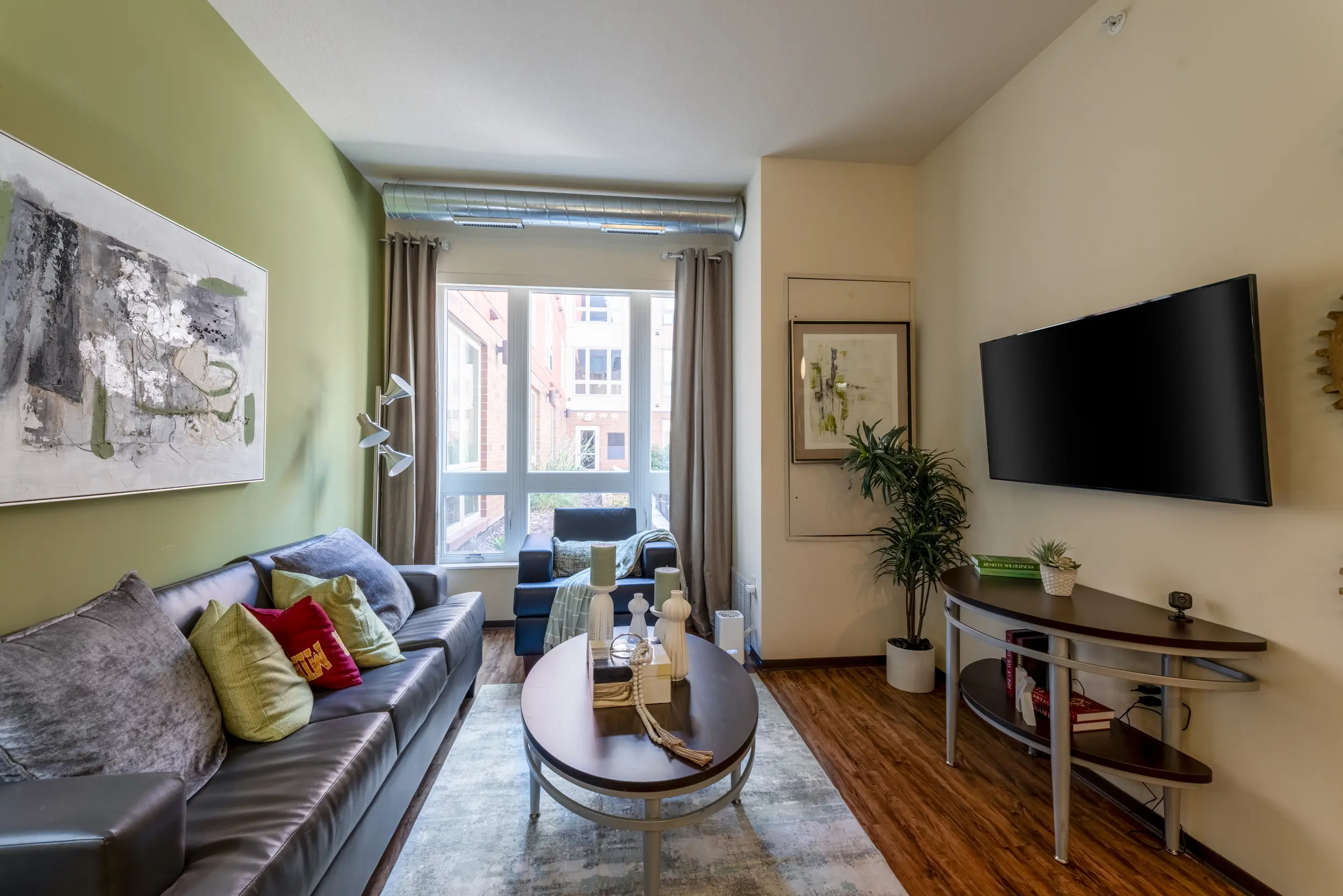 fully furnished living room the knoll dinkytown apartments near the university of minnesota